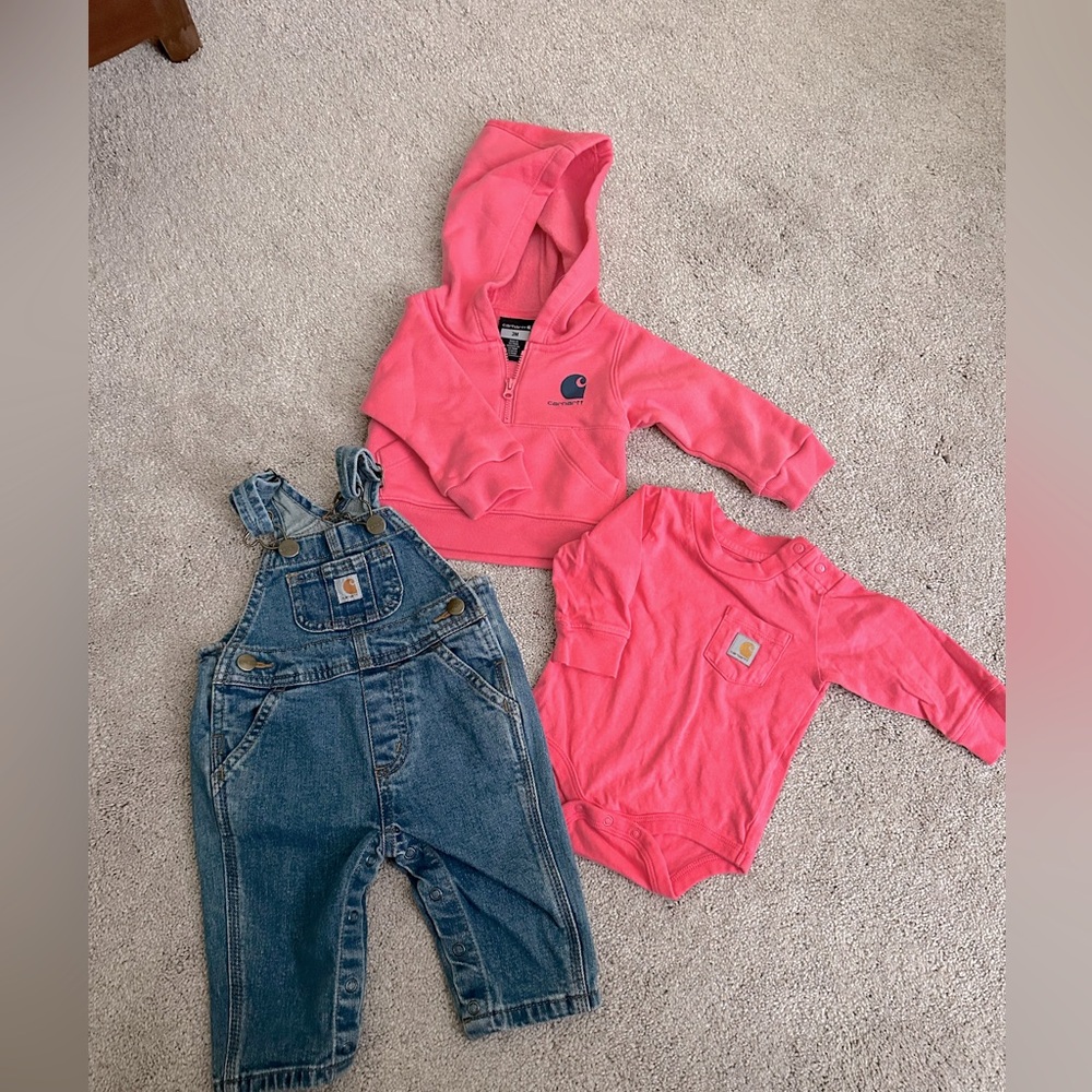 New or Like NEW Carhartt 3m Bundle